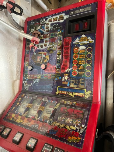 Fruit machine italian job - fruit,